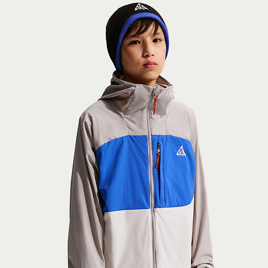 Nike ACG Big Kids' UV Long-Sleeve Top. Nike.com
